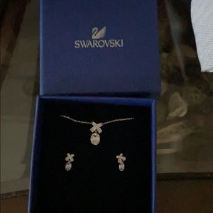 Swarovski Necklace & Earring Set